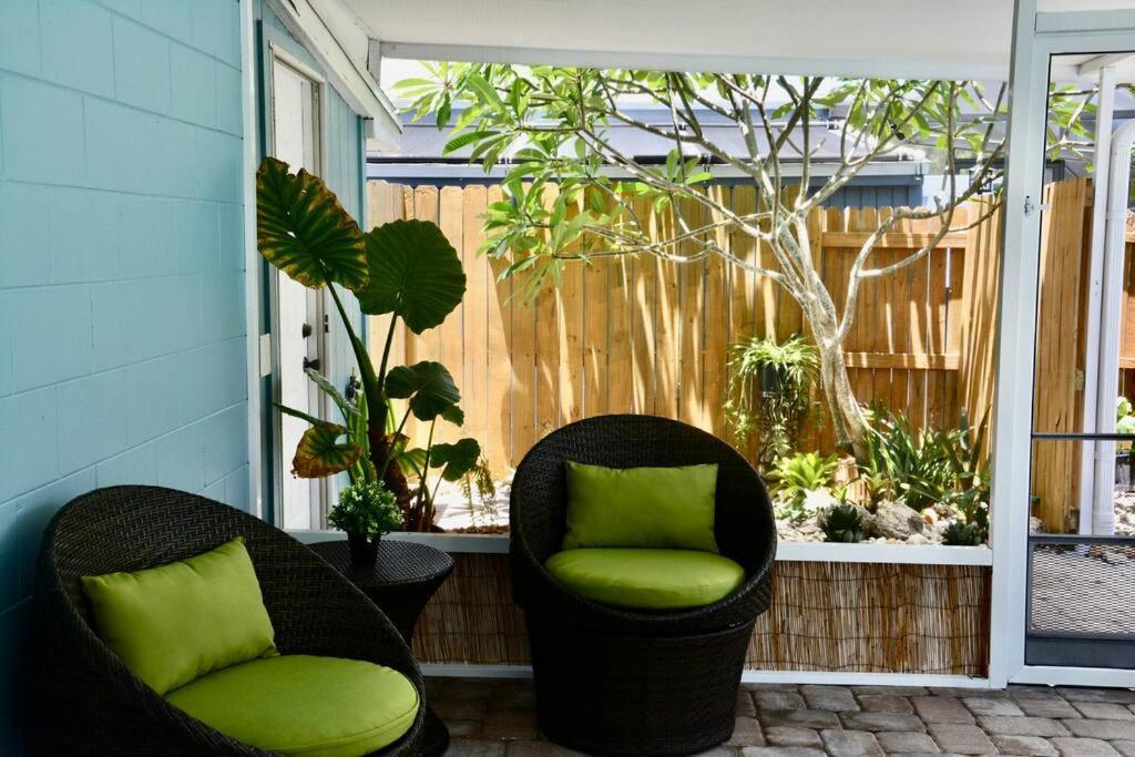 Tropical Retreat Near Beaches, Cruise Terminals Merritt Island Exterior foto
